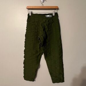 Booty by Brabants | Original Leggings in Cropped Olive Green